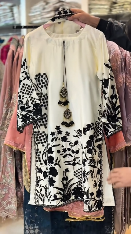 Black Embroidery Suit