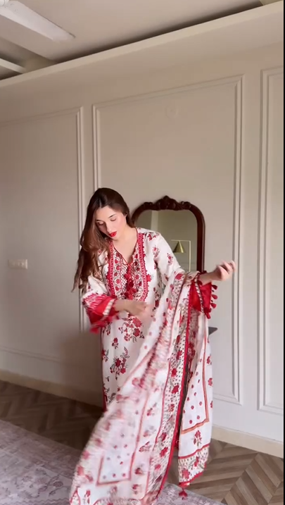 Red and White 3Pcs Suit
